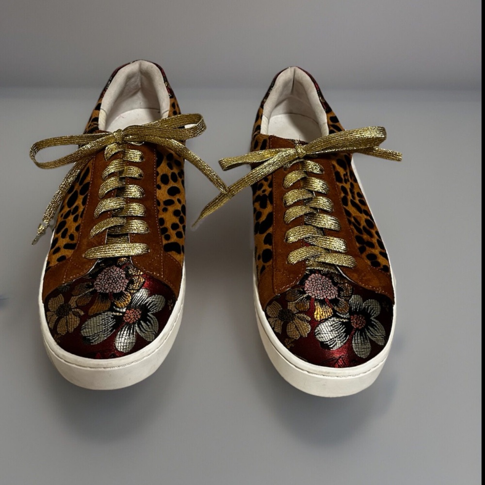 JOHNNY WAS Calfskin Leopard Print and Floral Sneakers Size 9 - Picture 2 of 12